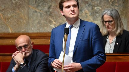 Motion de censure : le député macroniste Charles Rodwell appelle à un 'réveil' du PS pour 'se détacher de la mainmise de LFI'