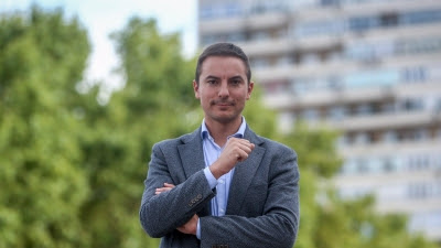 Lobato reclama un congreso extraordinario en el PSOE ante la 