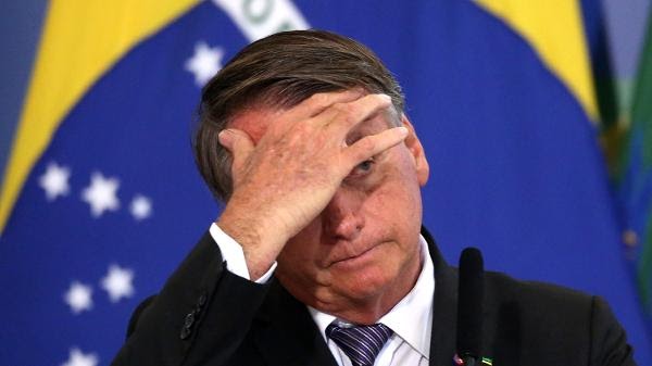 PGR denuncia Jair Bolsonaro e mais 33 pessoas por tentativa de golpe de Estado