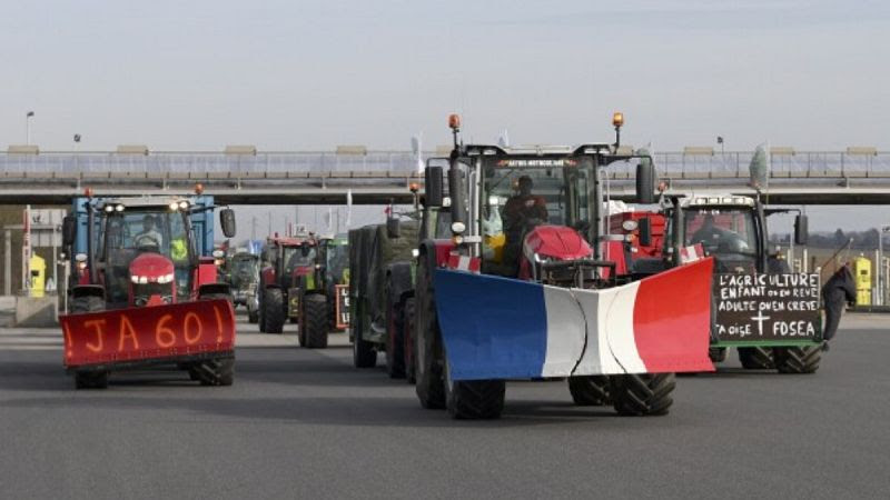 French farmers' unions suspend protests after government offer 800x450_cmsv2_7704a15d-f77a-5645-9706-f9e59fea4fdd-8211070