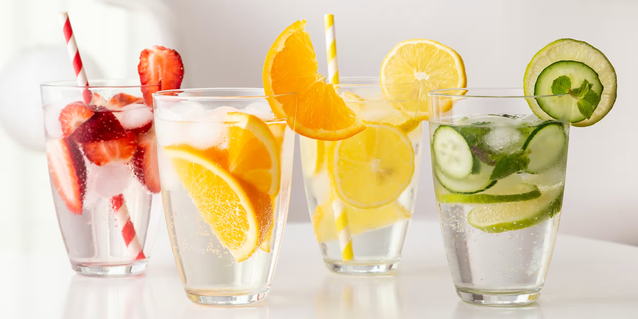 Achieve your life and health goals with easy tips Water-fruit-2x1-bn-220609-60b2ec