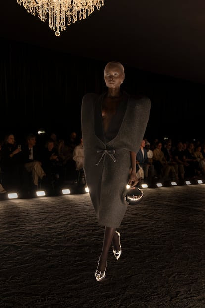 SCHIAPARELLI ALTA COSTURA FW 2024-25