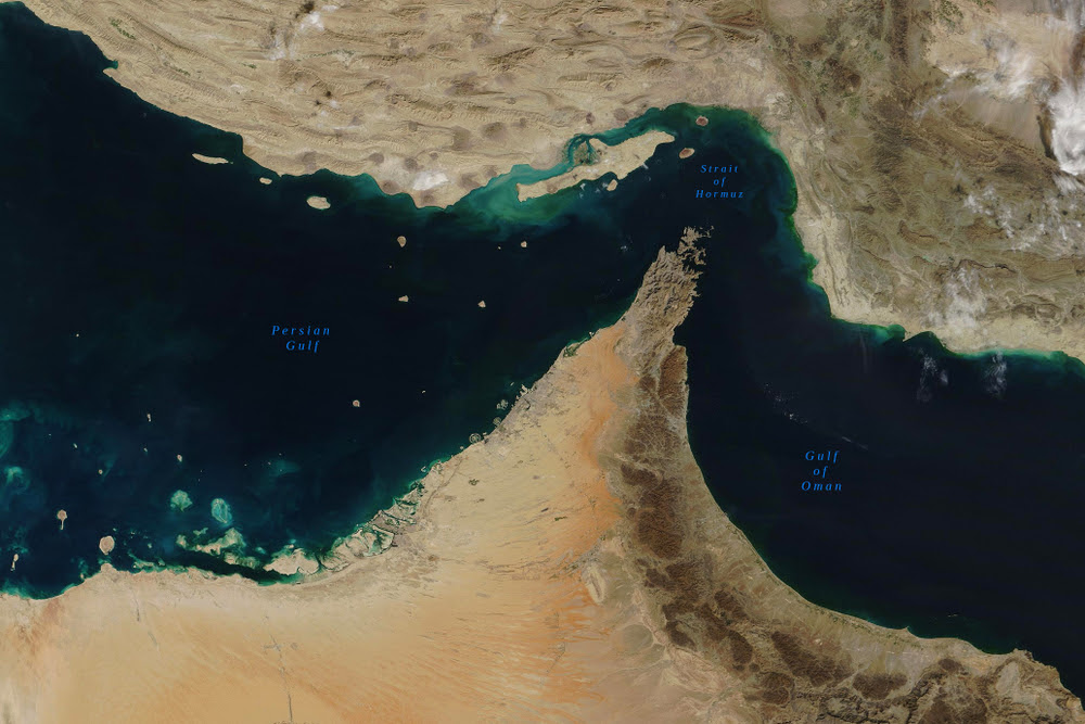 Strait-of-hormuz-shutterstock_1457237357.jpg