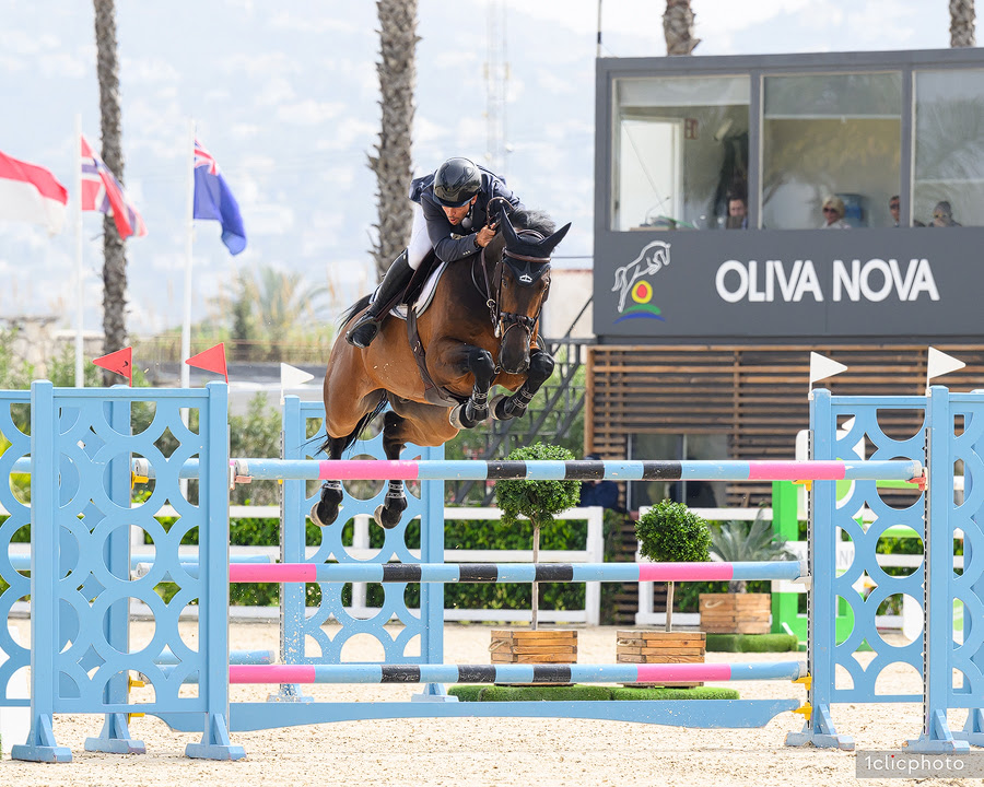 MET Oliva: Sergio Alvarez Moya and Jackson won the CSI2* 1.45m Grand Prix 2 2b038767 95af cccd 5c96 44f51956dde2
