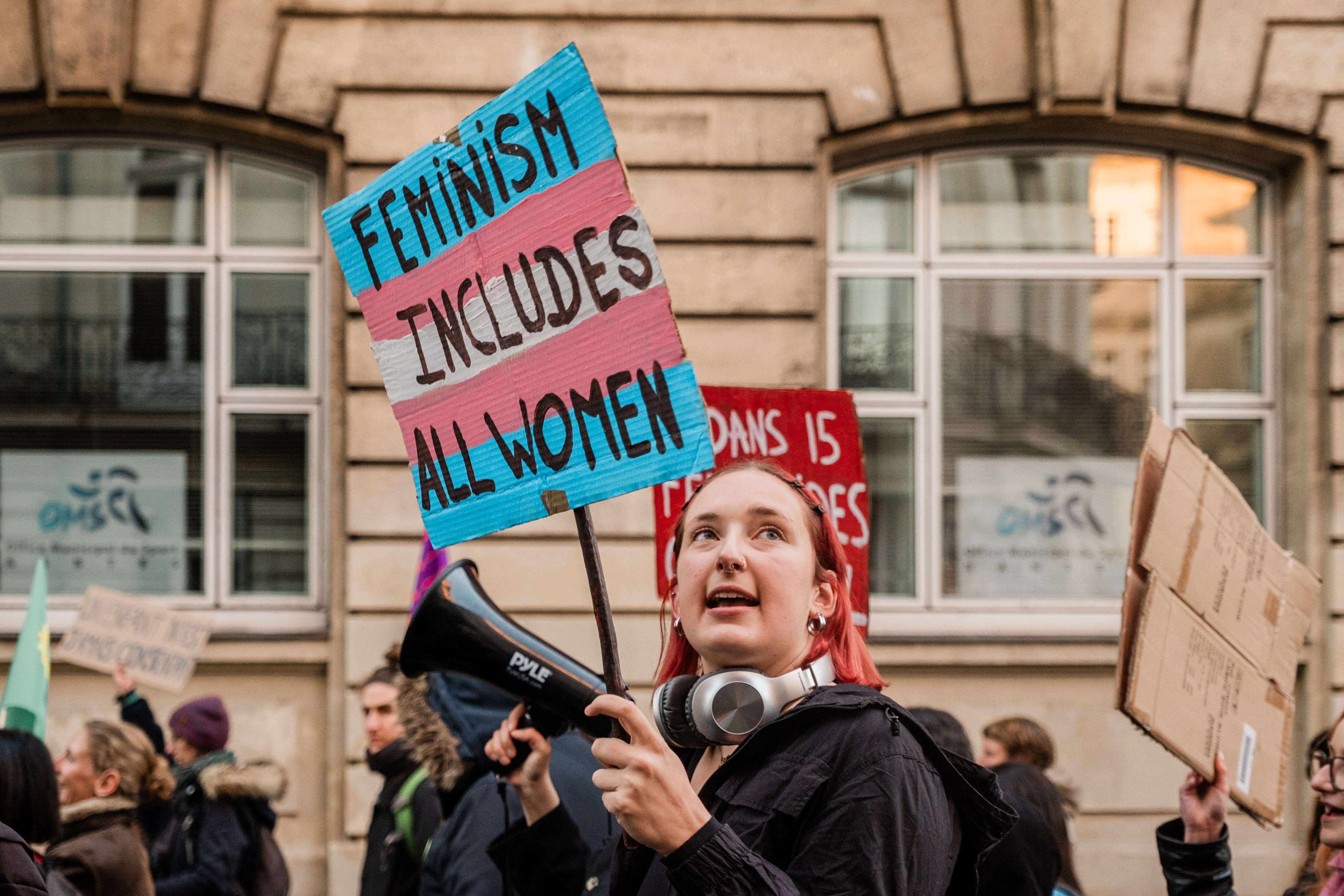 L’« offensive transphobe » dénoncée par des manifestations partout en France ce dimanche
