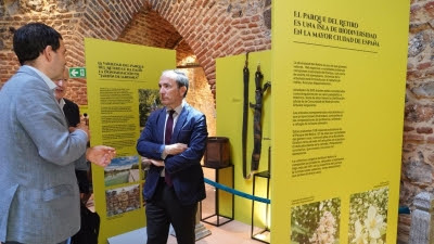 Una exposición homenajea la historia de El Retiro en el 90º aniversario de su declaración como tesoro artístico