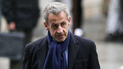 Recherche d'un nouveau gouvernement : Nicolas Sarkozy appelle LR à œuvrer pour 'faire nommer un Premier ministre de droite'