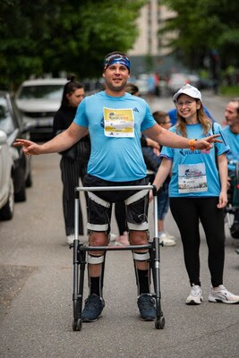 The 33 years old implanted patient The 33 years old implanted patient
