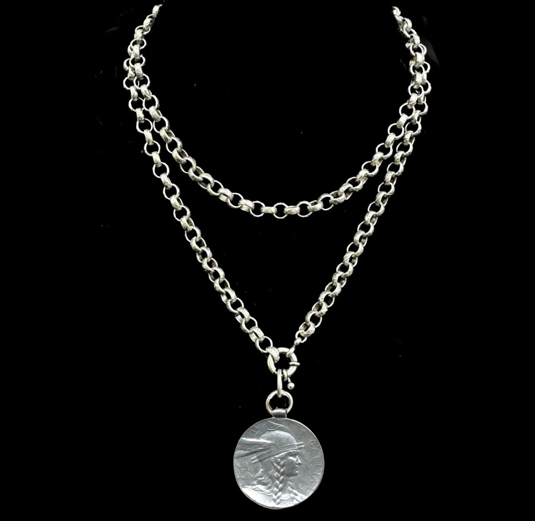 Moonglow Sophia Necklace
