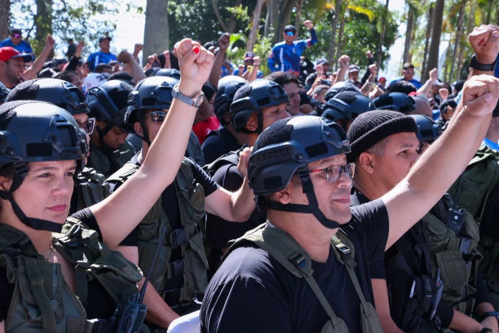 Colectivos tienen carta blanca para actuar de cara al 10-E: expertos alertan sobre consecuencias