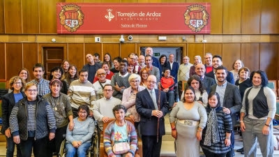 Jóvenes de la Asociación de Padres y Madres de Personas con Discapacidad Intelectual, concejales por un día