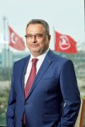 Presidente do Conselho e do Comitê Executivo da Turkish Airlines - Ahmet Bolat