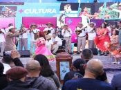 El cuatro venezolano, un instrumento emblemático de la música folklórica del país, fue declarado patrimonio cultural de Venezuela en 2013.