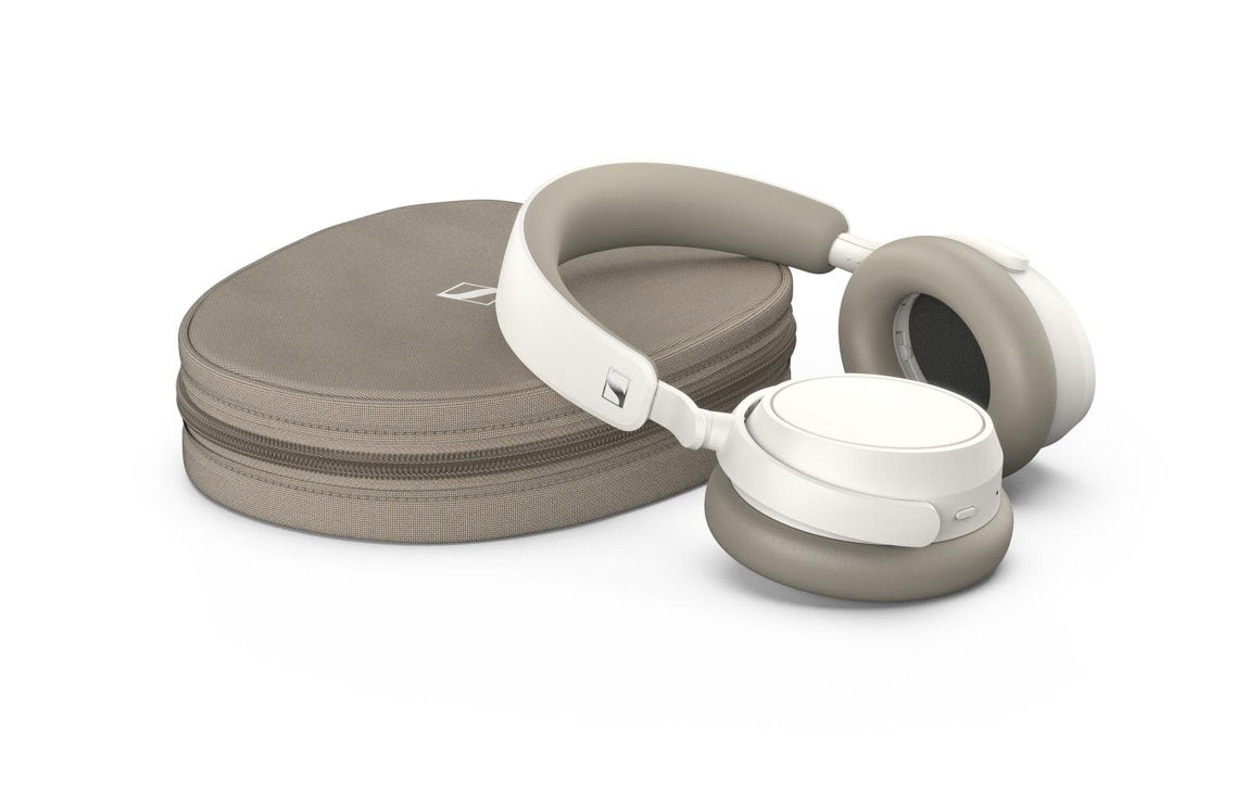 ACCENTUM Plus Wireless comes with a USB-C cable, headphone cable (3.5mm plug) and zip storage case