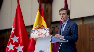 El Ayuntamiento se pone a disposición de la familia de la menor atropellada por el coche del director de Policía