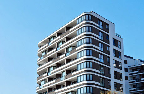 Las compraventas de vivienda crecen un 0,4% en abril y las hipotecas suben un 13,3%, según los Registradores Archivo - EDIFICIO DE VIVIENDAS. IMAGEN DE RECURSO.