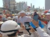 López Obrador destacó el aporte de los trabajadores conscientes a la victoria política del partido Morena.