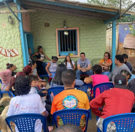 Comunidades activaron en boca a boca en las calles y redes sociales a favor del voto (y II)