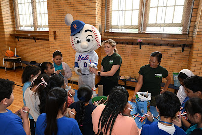 Mr. Met at Seed to Plate event