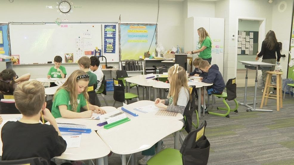 Parents beware: New attendance policy takes effect across Rhode Island next school year