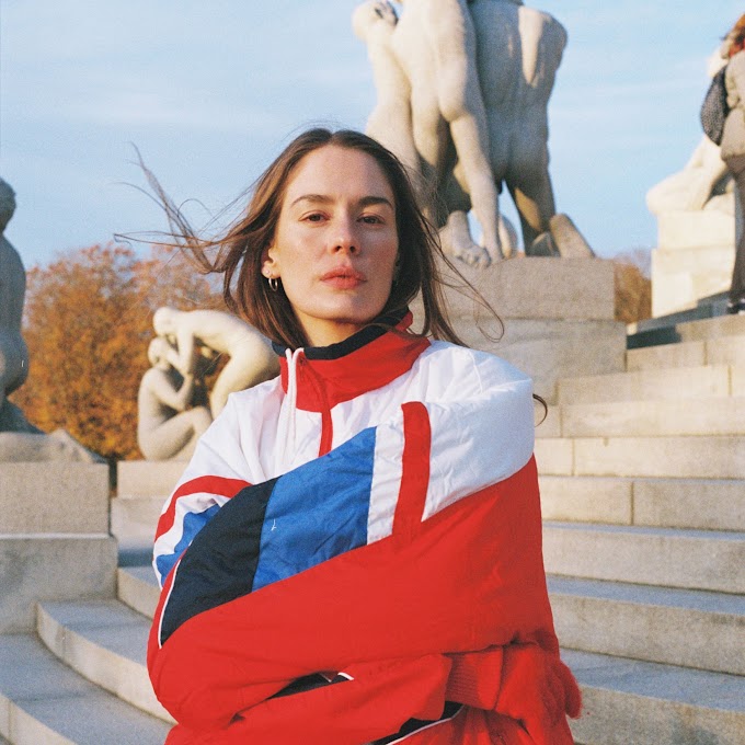 Anna of the North, voz do hit viral "Lovers", anuncia show de estreia no Brasil
