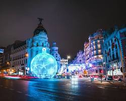 Imagen de Madrid skyline at night with Christmas lights