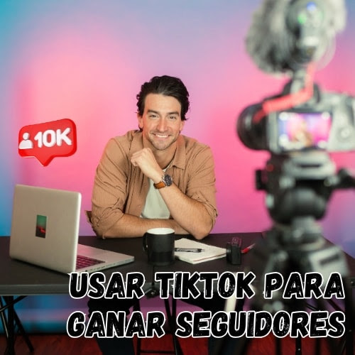 Creador de contenido usando TikTok para ganar seguidores.