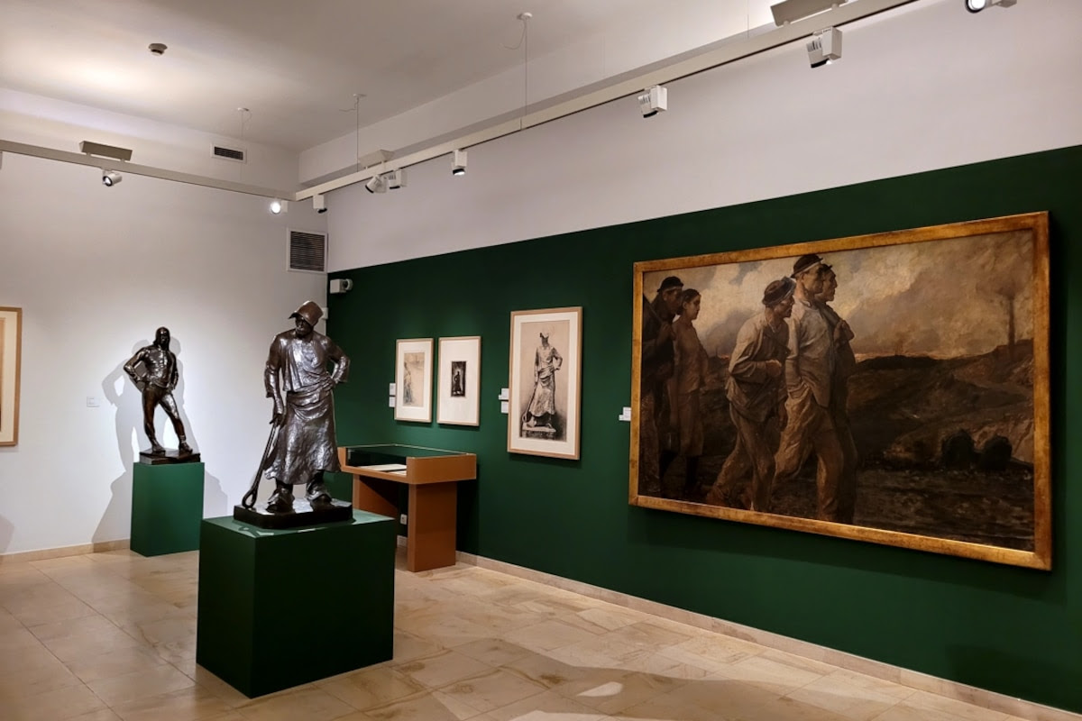 Peintures, sculptures mais aussi vidéos didactiques attendent les visiteurs.