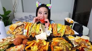 mukbang girl.jpg