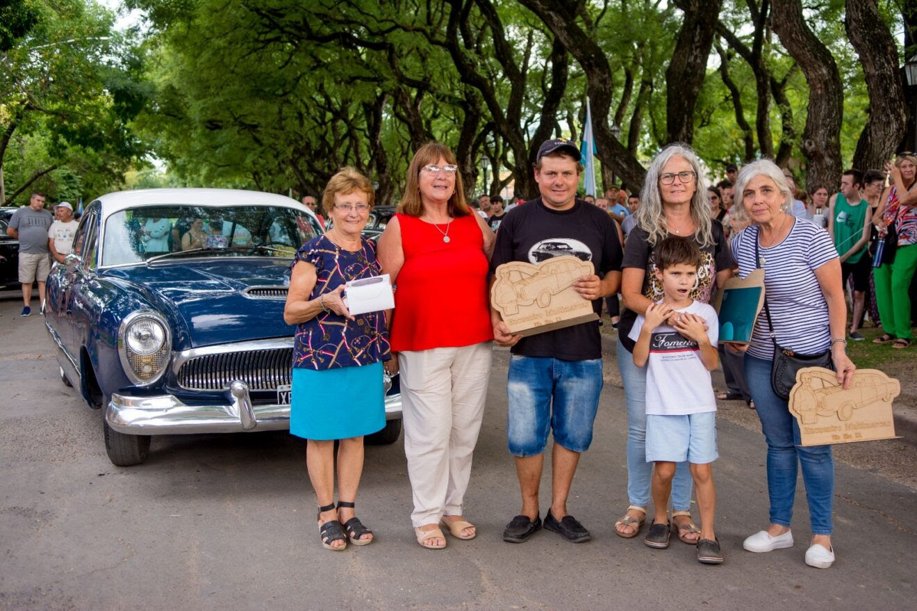 Emotivo reconocimiento se realizó al “Abuelo” Zalazar