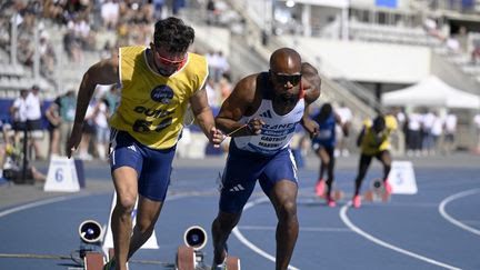 Paralympiques 2024 : qui sont les guides, ces anges gardiens des athlètes déficients visuels