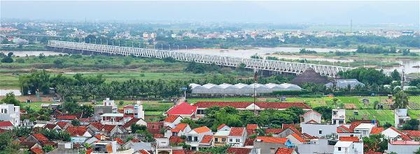 2 cầu xe lửa Tuy Hòa
