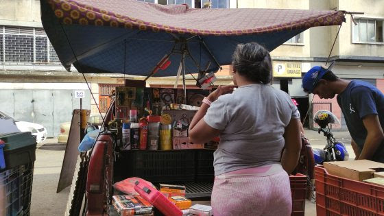 Comerciantes del mercado de los corotos se resisten al olvido dos años después del incendio