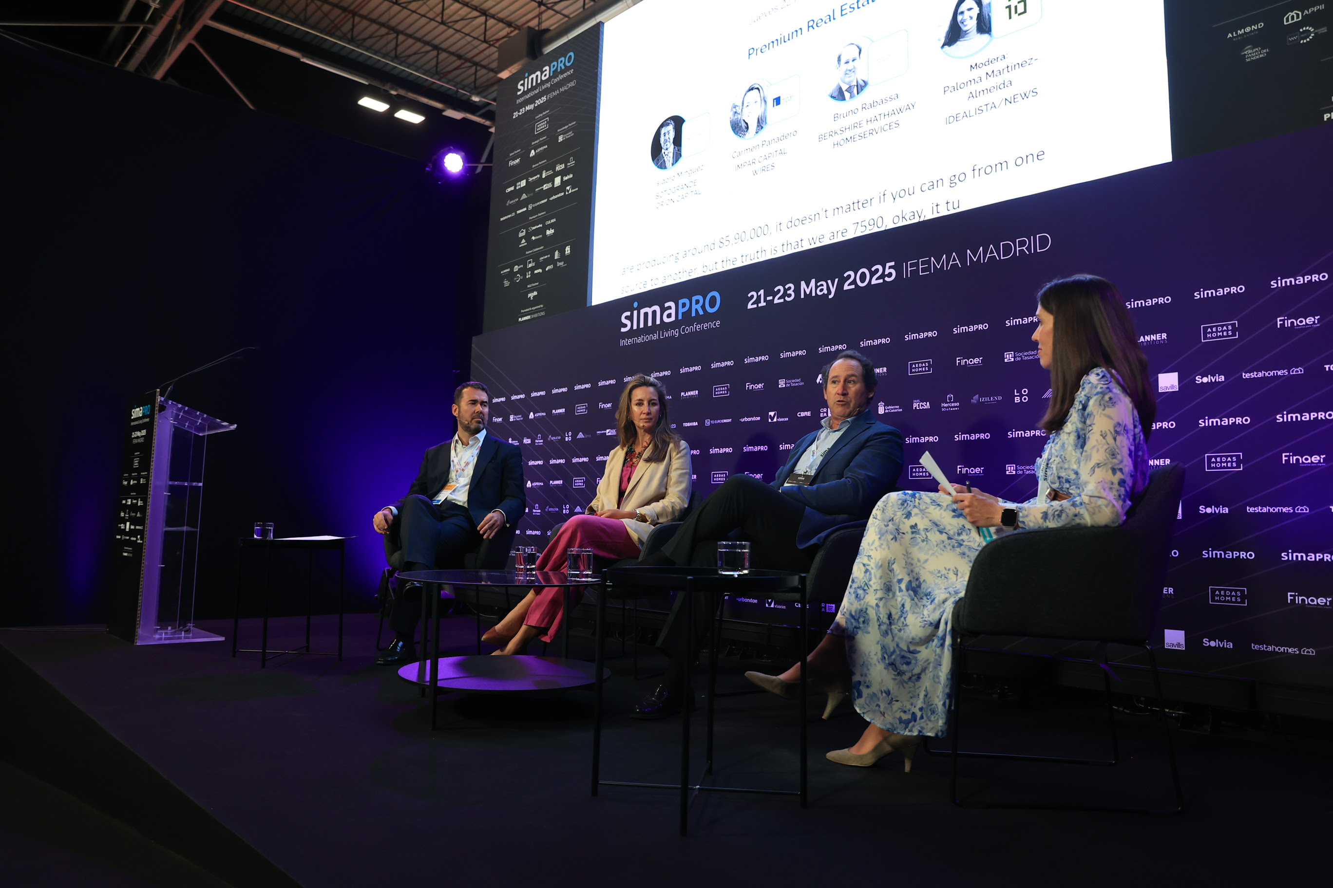 Mesa redonda en SIMA 2025