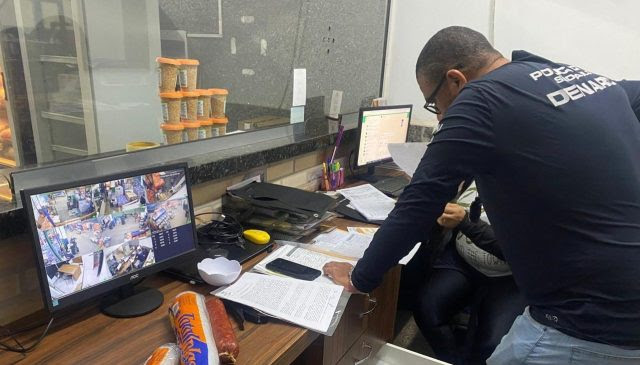 Polícia durante Operação Downtown de combate ao PCC em São Paulo