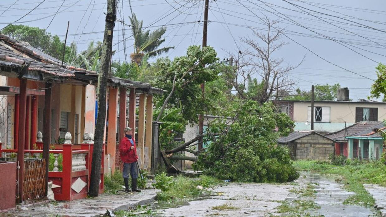 El huracán Rafael deja daños 