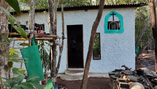 Terreiro de jarê do Peji Pedra Branca de Oxóssi foi reconstruído e reinaugurado em maio de 2025