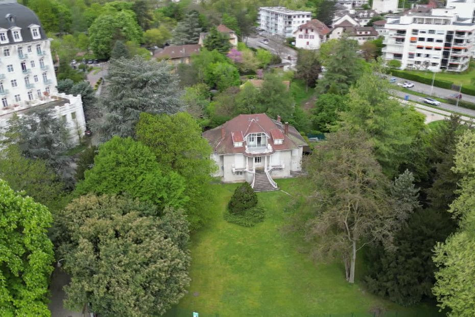 VIDÉO. Villa Abeille, ferme de Novel, grange Fauré… Six bâtiments emblématiques d'Annecy confiés à des investisseurs 'pour leur redonner vie'