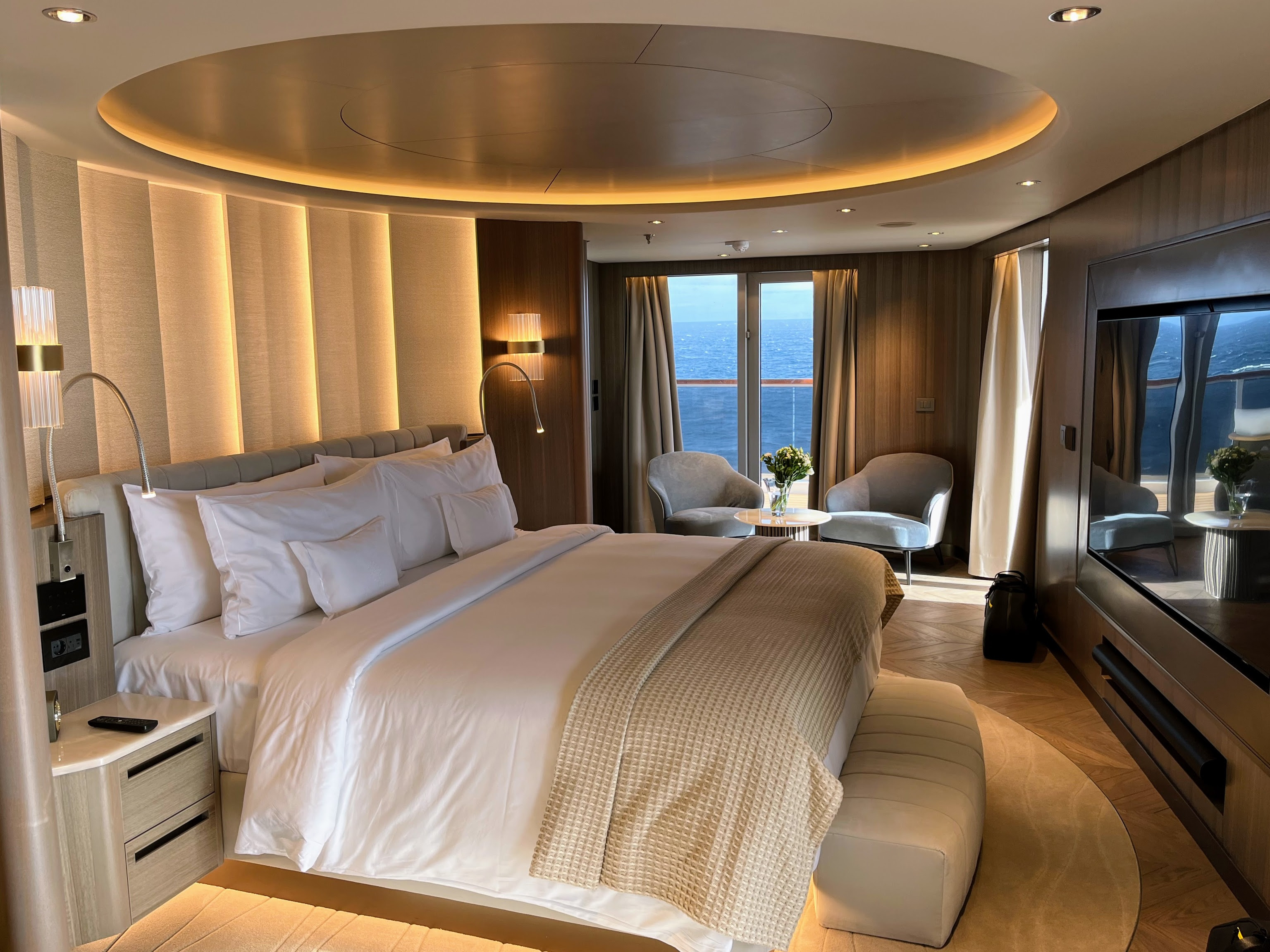 La codiciada Owner's Suite, la más espectacular del barco.
