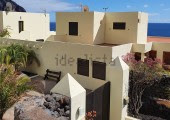 Villa en venta en El Hierro