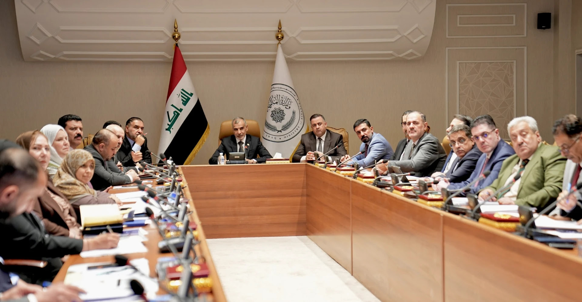 With the participation of a Kurdistan delegation, the Ministry of Finance held a meeting regarding budget preparation.