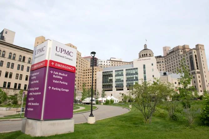 Entrance sign of medical building at UPMC Oakland Campus in University of Pittsburgh, Pennsylvania, USA