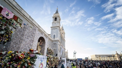 Madrid celebra a la Virgen de la Almudena con conciertos, demostraciones de danza o degustaciones