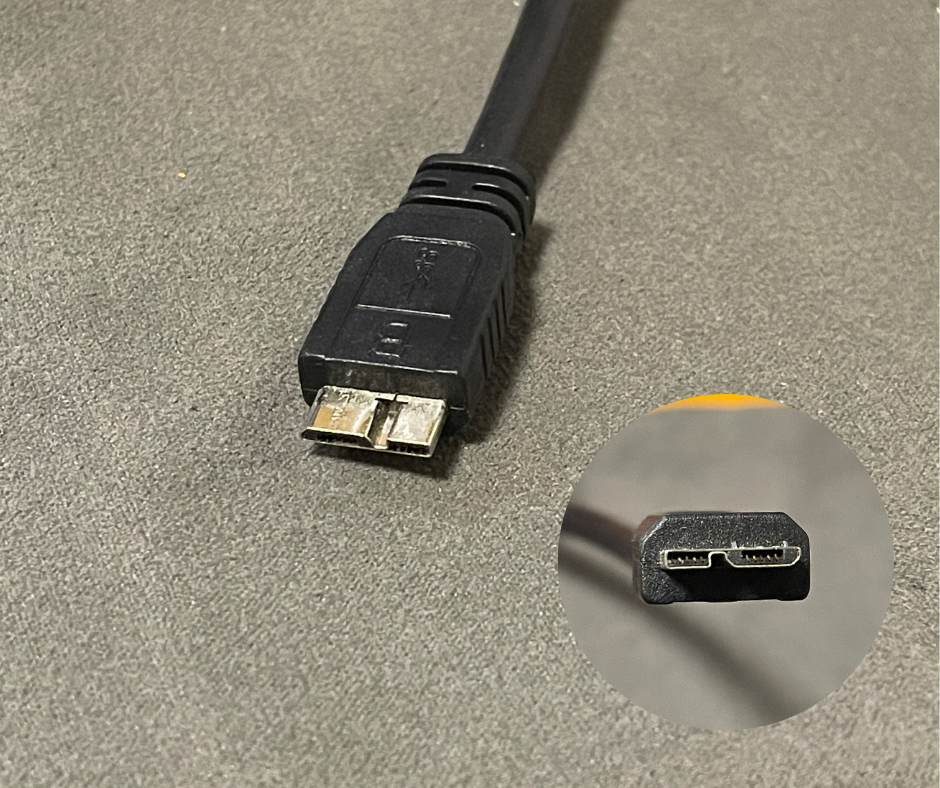 Micro USB Type-B（3.0）