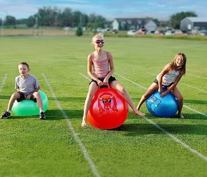 Hopping Balls