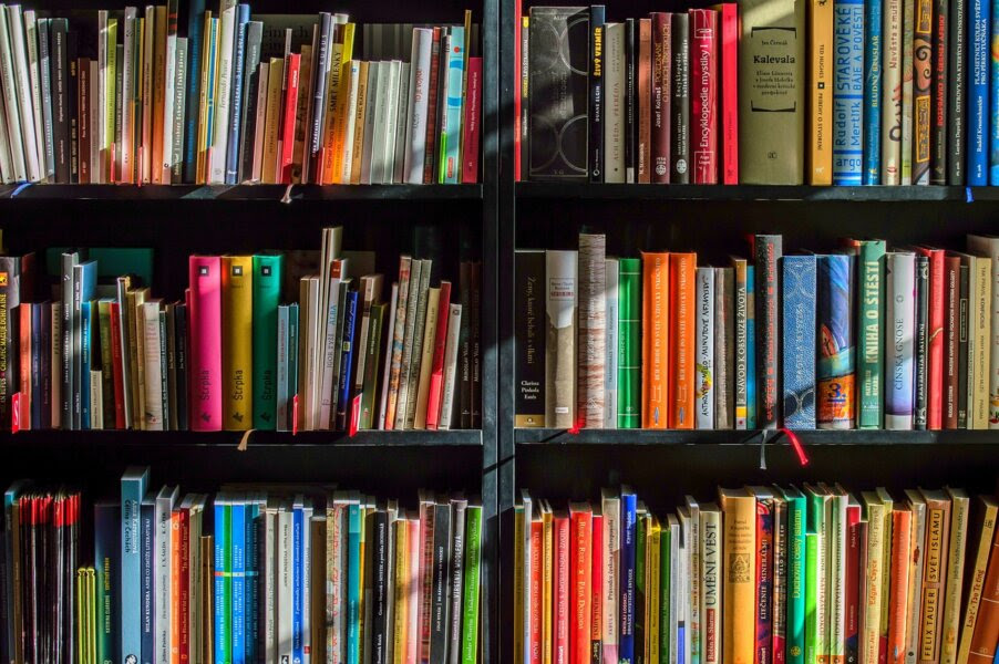 Najlepszy wynik czytelnictwa książek od 10 lat - raport Biblioteki Narodowej
