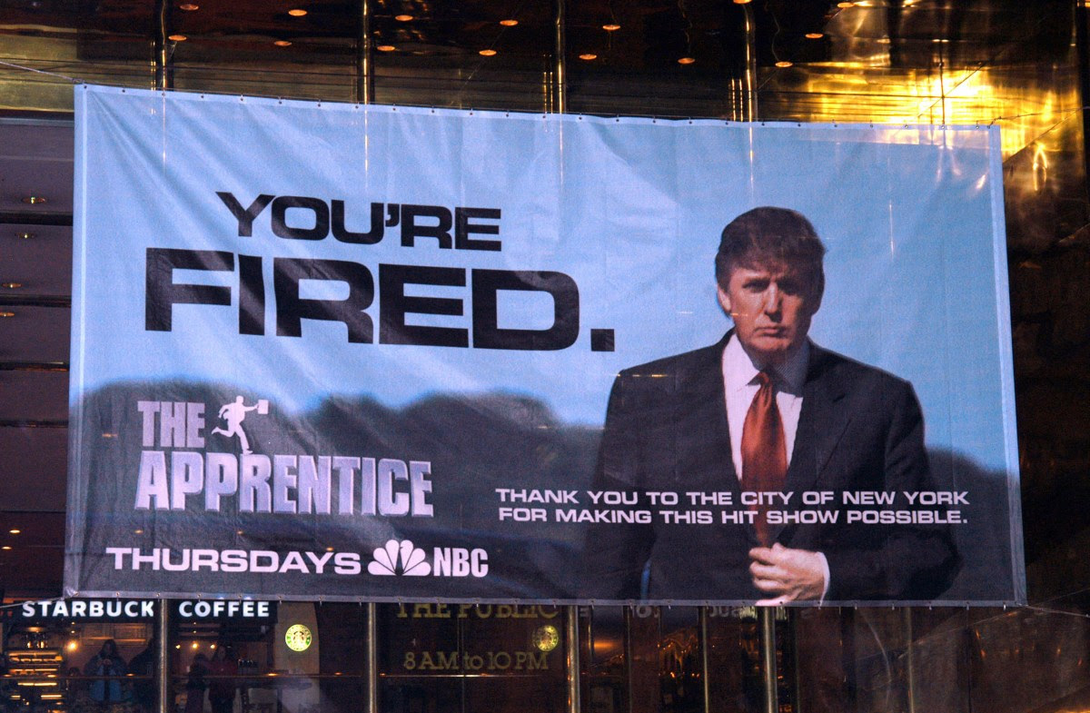 Biển hiệu 'The Apprentice' của Donald Trump cảm ơn thành phố New York