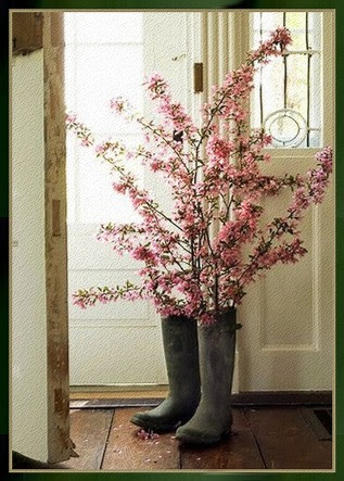 Cherry-bud-Boots-Door