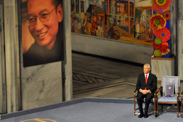 2010年，奧斯陸舉行的諾貝爾獎頒獎典禮展示了諾貝爾和平獎得主劉曉波的影像，他於2017年在政府看管下去世。