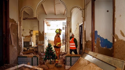 Cibeles termina el año con una ayuda de 83.000 euros para que 5 municipios afectados por dana puedan celebrar la Navidad